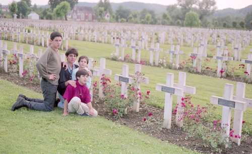 45852221_667225993678277_7753313260962578432_n